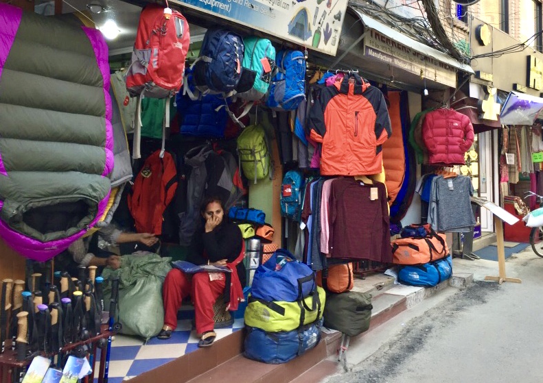 ネパール　登山　道具